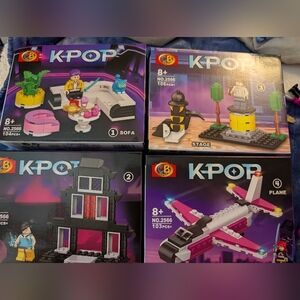 1 New KPOP Building Set - Pick One